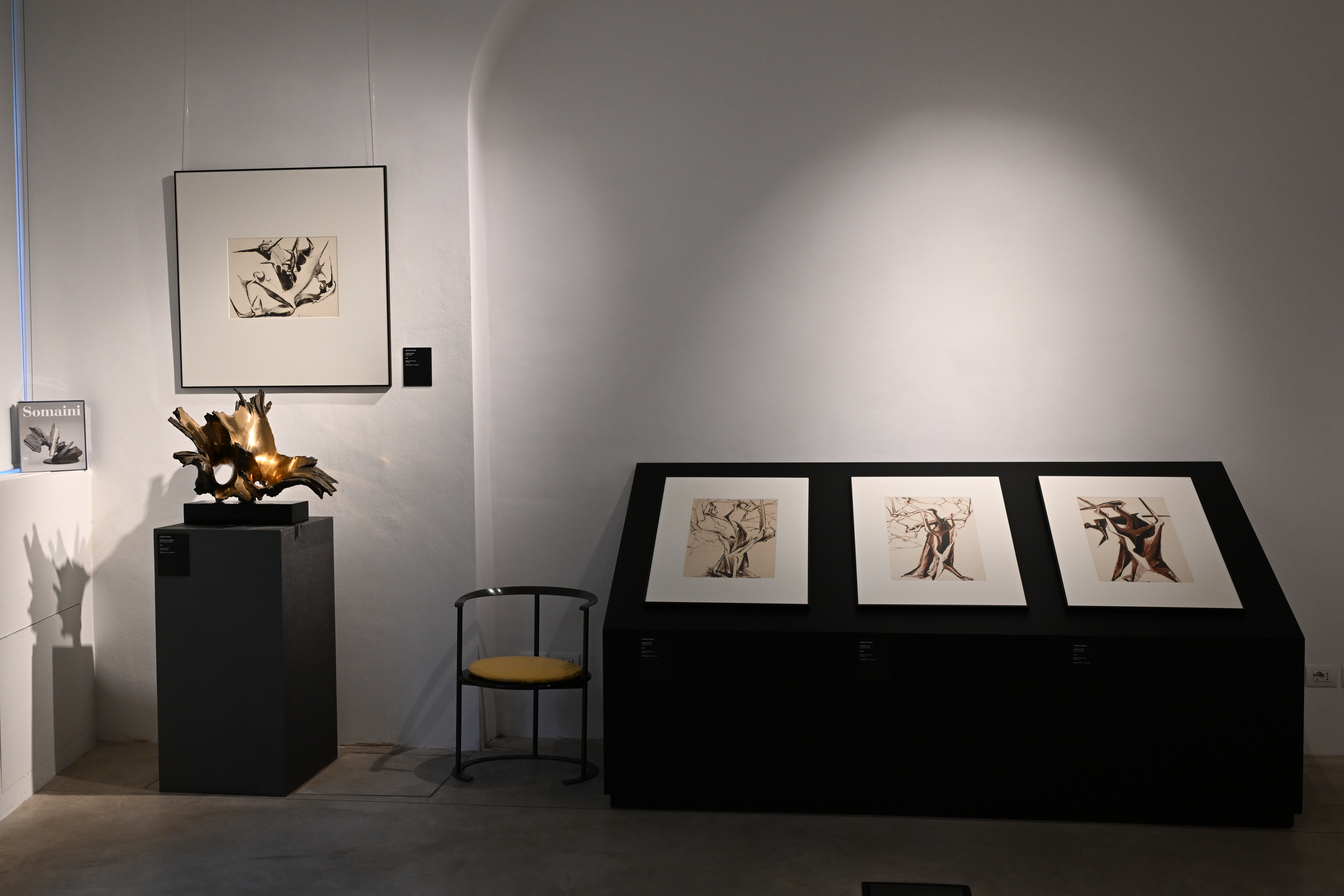 Alcune sale della mostra Oltre il giardino. La Natura nell’opera di Francesco Somaini allestita presso la Fondazione Francesco Somaini Scultore ETS fino al 31 maggio 2025.